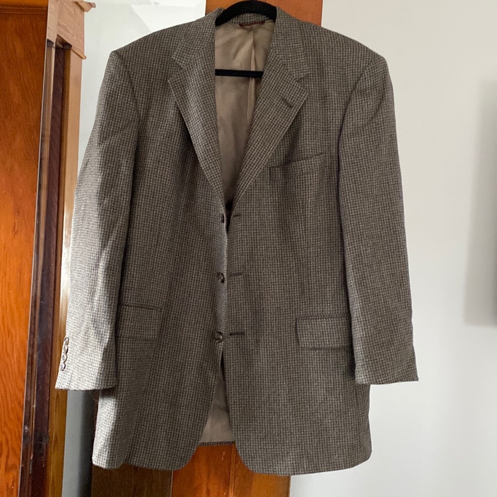 Gray sport coat